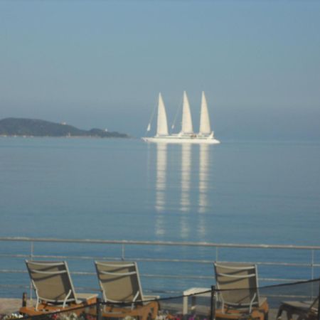 Hotel Tettola Saint-Florent  Eksteriør billede