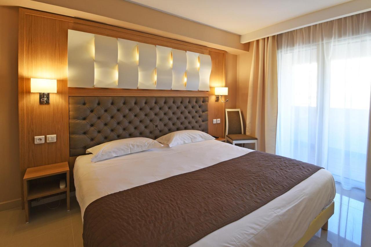 Hotel Tettola Saint-Florent  Eksteriør billede
