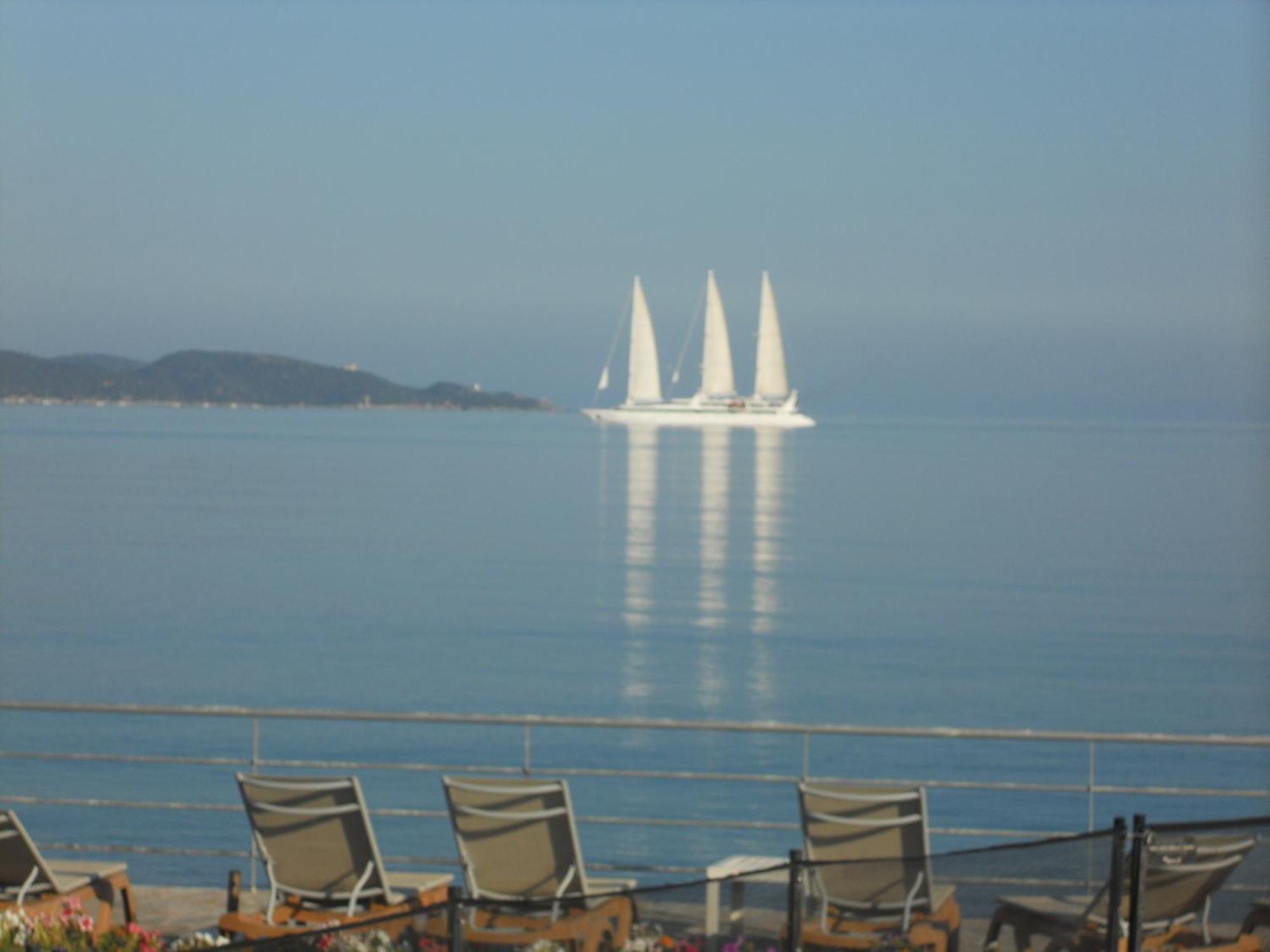 Hotel Tettola Saint-Florent  Eksteriør billede