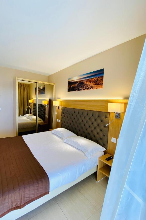 Hotel Tettola Saint-Florent  Eksteriør billede